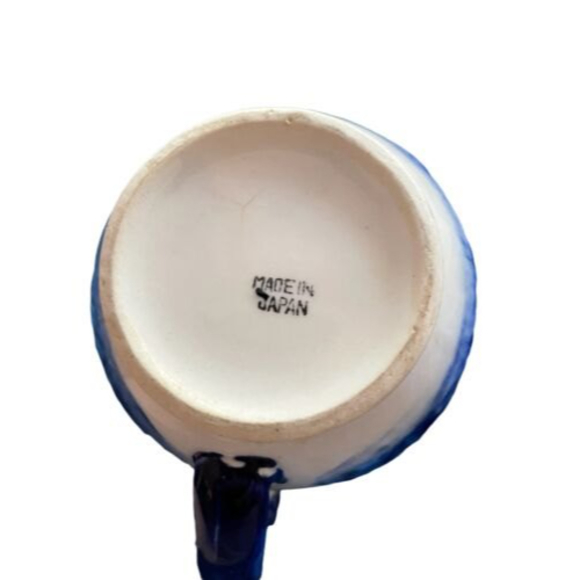 Cobalt blue and white Ceramic creamer/small pitcher made in Japan - Picture 4 of 4